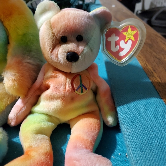 Peace and Friends - Picture 4 of 7